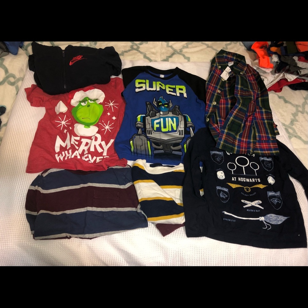 Boys XS Shirt Lot Nike Gap Harry Potter Grinch 6 Shirts 1 jacket